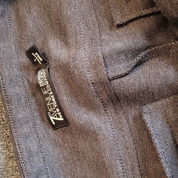 NY&Co Bootcut Stretchy Dress Pant in Dark Gray - Picture 5 of 6